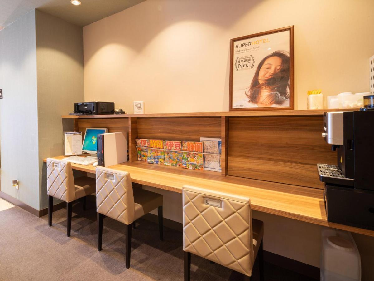 Super Hotel Jr Fujiekimae Kinenkan Fuji  Exterior foto